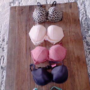 La senza/Victoria's Secret bras 36DDD - 5 bras included